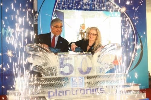 _ȫϯ(zh)йKen Kannappanc̫؅^(q)NۼЈSusan Hansen