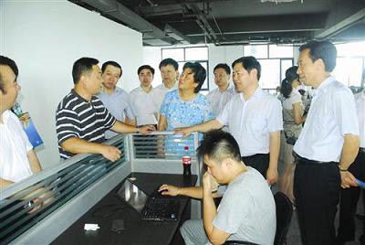 南通市發(fā)展服務外包產業(yè)現場觀摩推進會